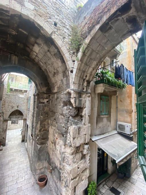 Apartamento Diokletian'S Golden Nest Split Exterior foto